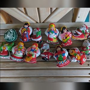 HANDMADE VINTAGE CHRISTMAS ASSORTED ORNAMENTS LOT (14)